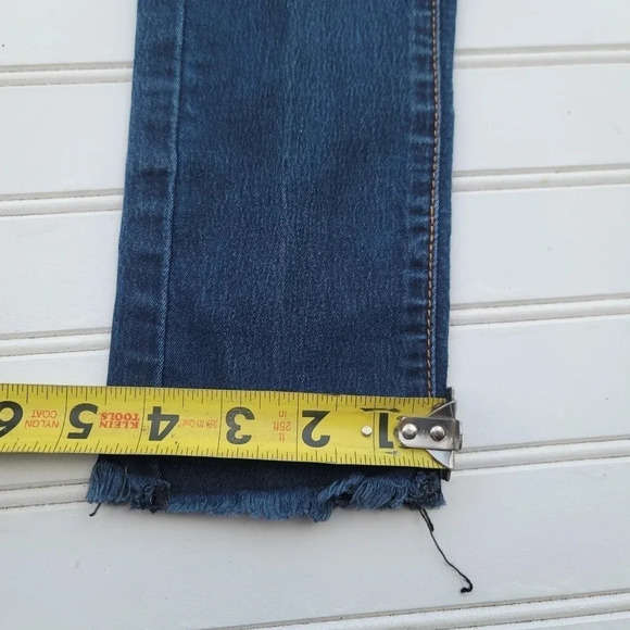 VIP Jeans High Waist Stretchy Women's Dark Blue Mid Rise Size 00 /21 - Picture 2 of 8